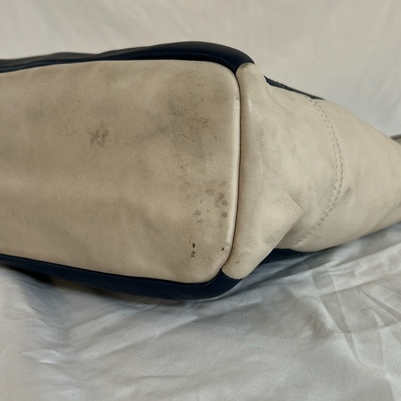 Coach 23711 Weekend Color Block Leather Blue and White Shoulder Bag - Picture 8 of 11